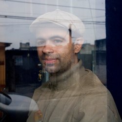 Nova do Rodrigo Campos – “Aninha”