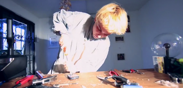 Vídeo: DIIV – “How Long Have You Known?”