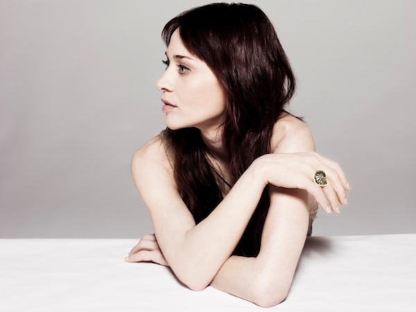 Nova da Fiona Apple – “Werewolf”