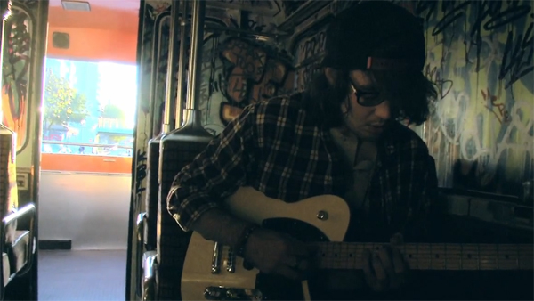 Vídeo: Cloud Nothings, “Stay Useless” (Pitchfork Take Away Show)