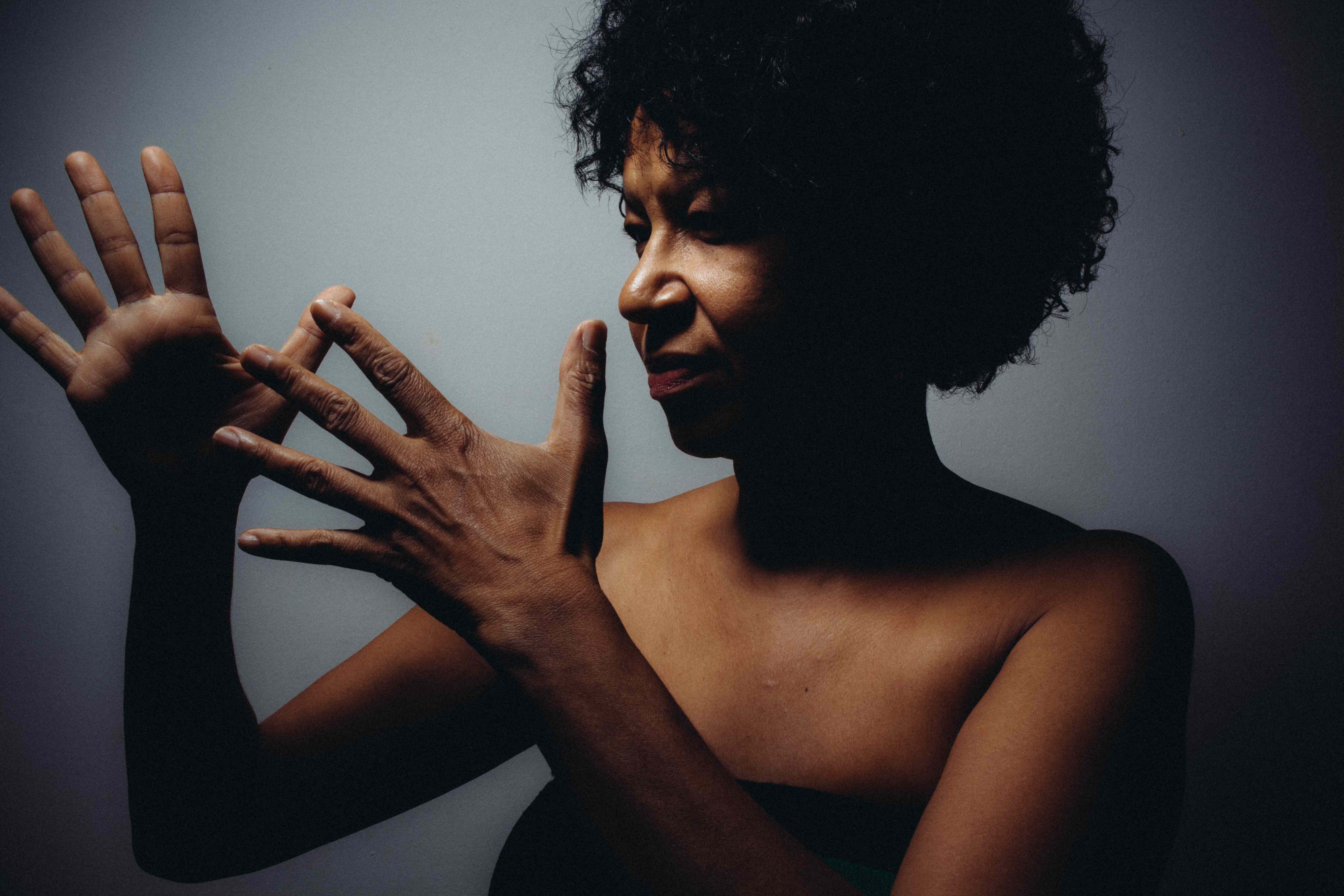 Juçara Marçal: Encarnado